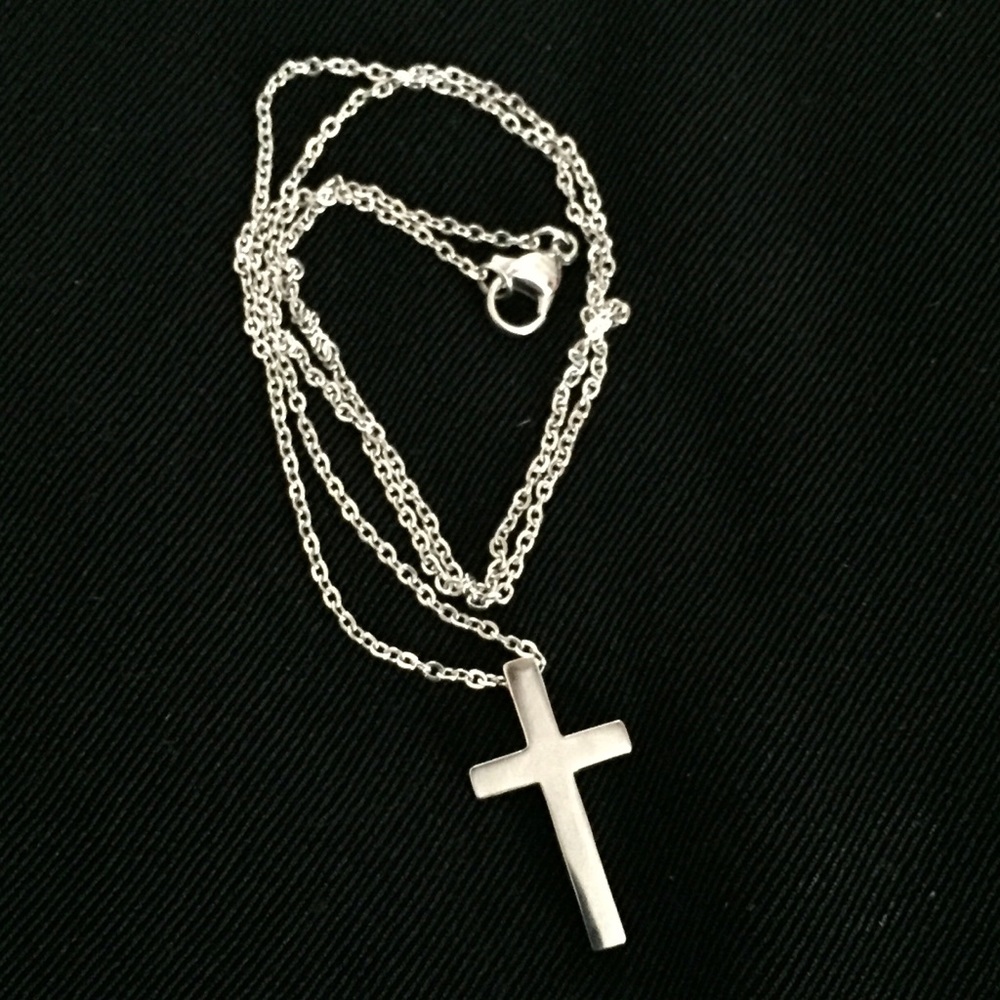 Simple Elegant Silver Cross Necklace